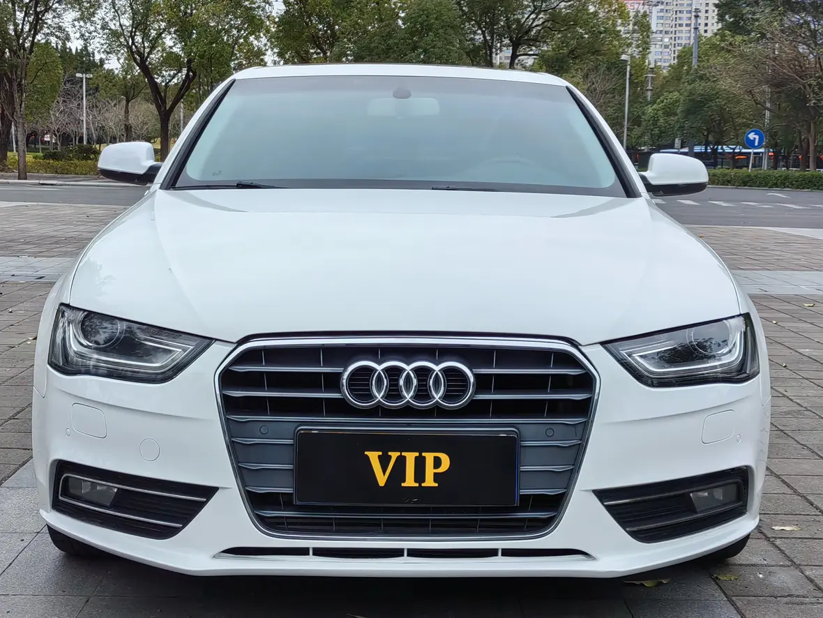 Audi A4L  из Китая