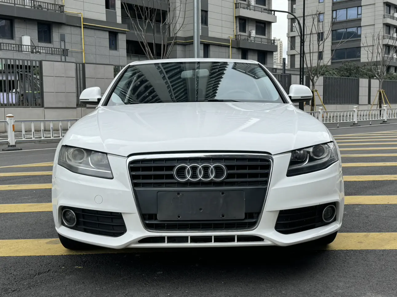Audi A4L  из Китая