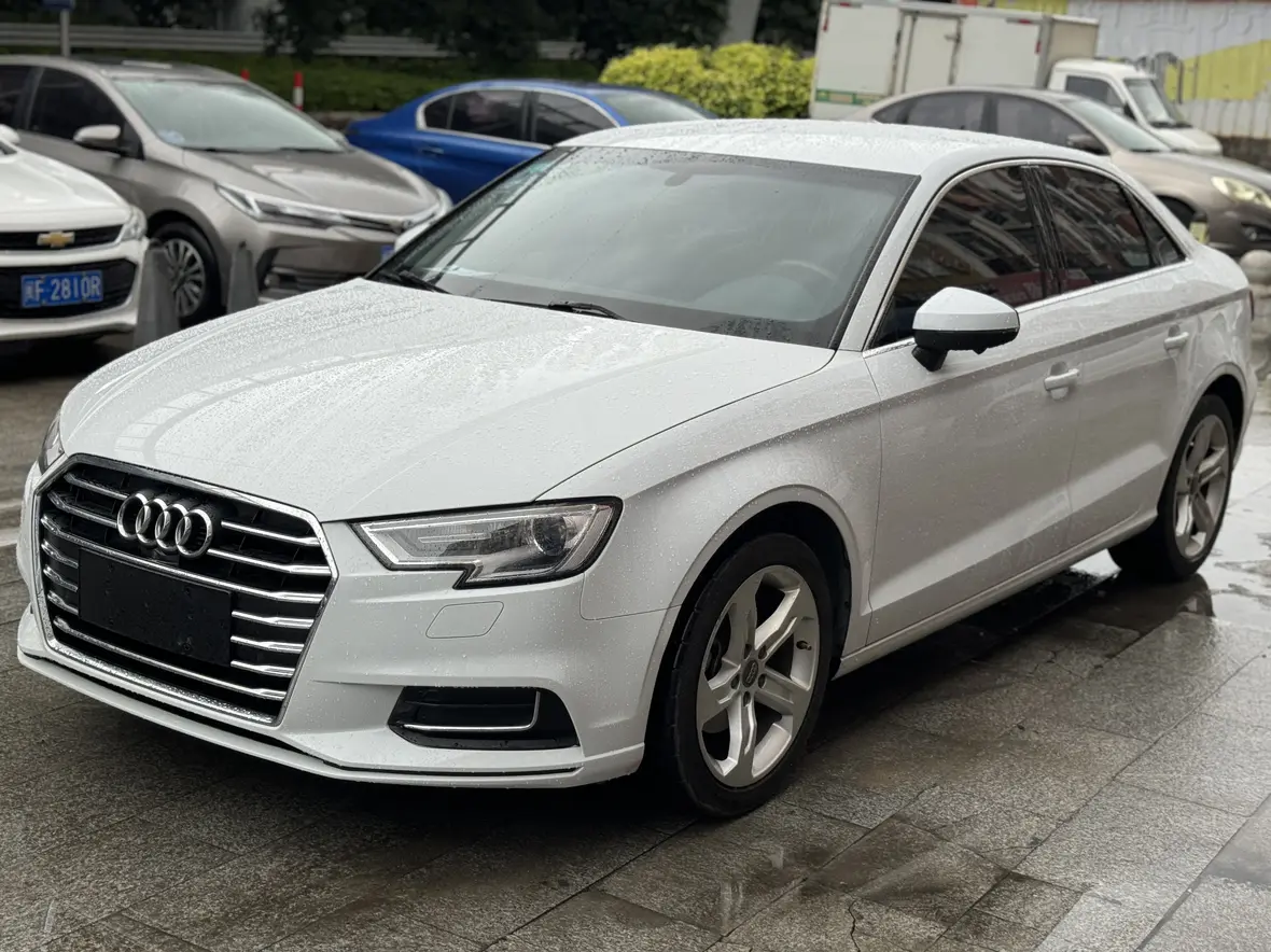 Audi A3  из Китая