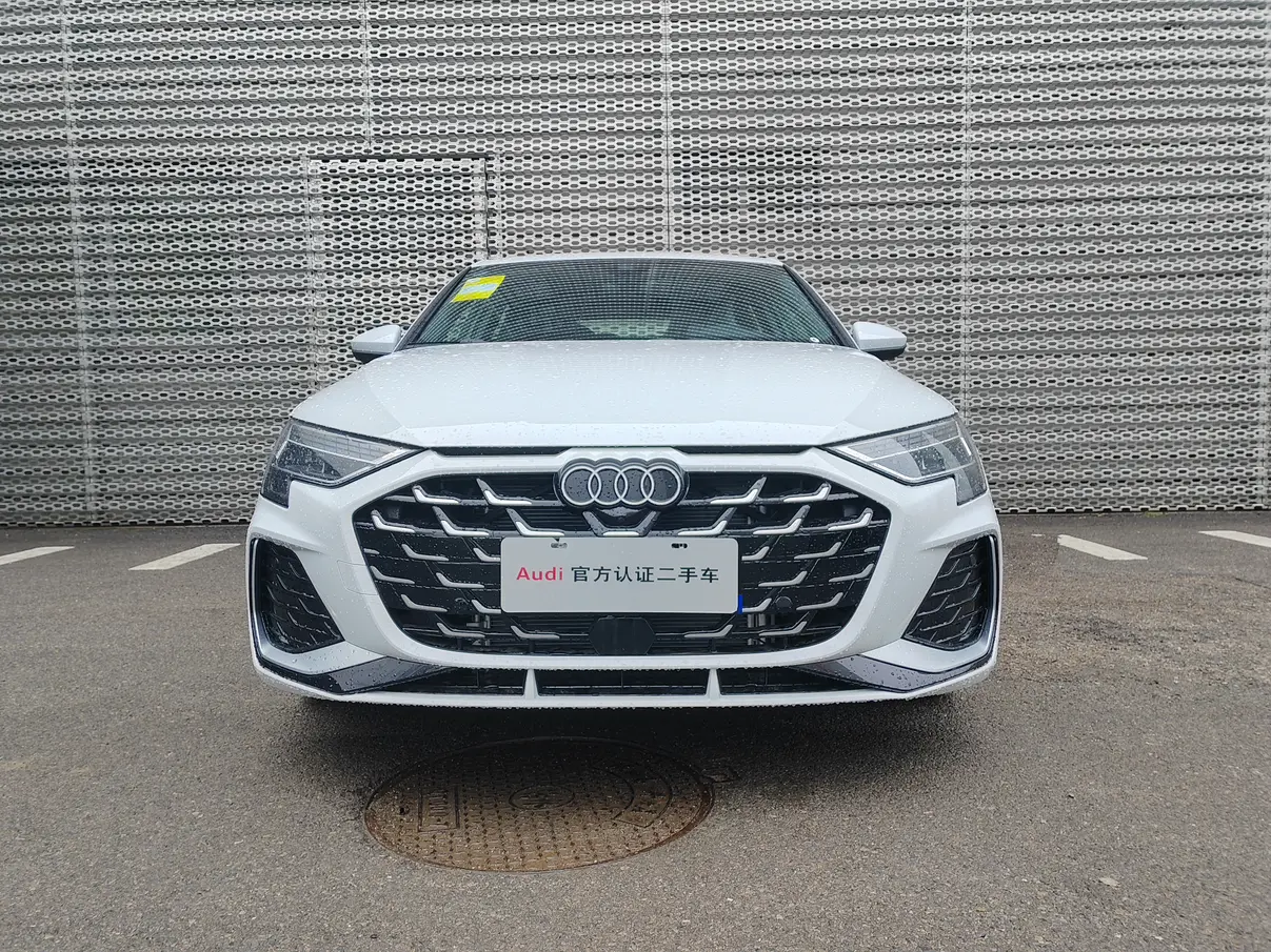 Audi A3  из Китая