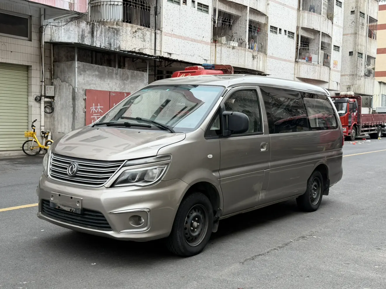 Forthing Lingzhi  из Китая