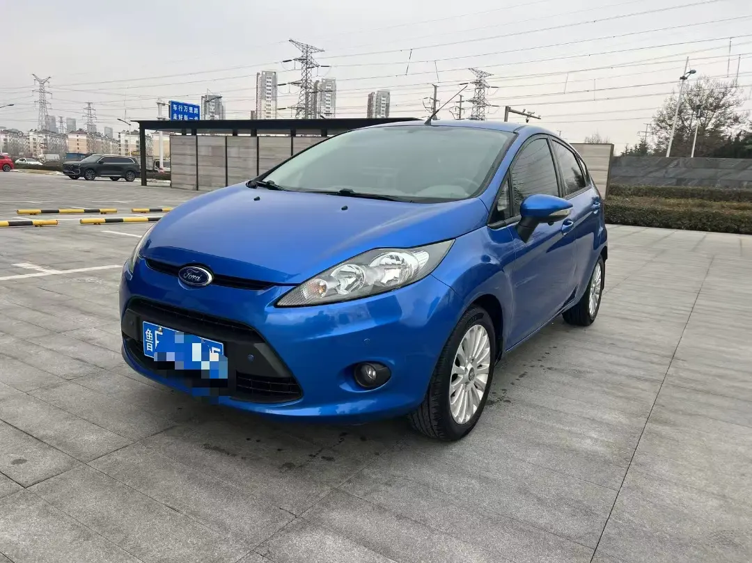 Ford Carnival  из Китая