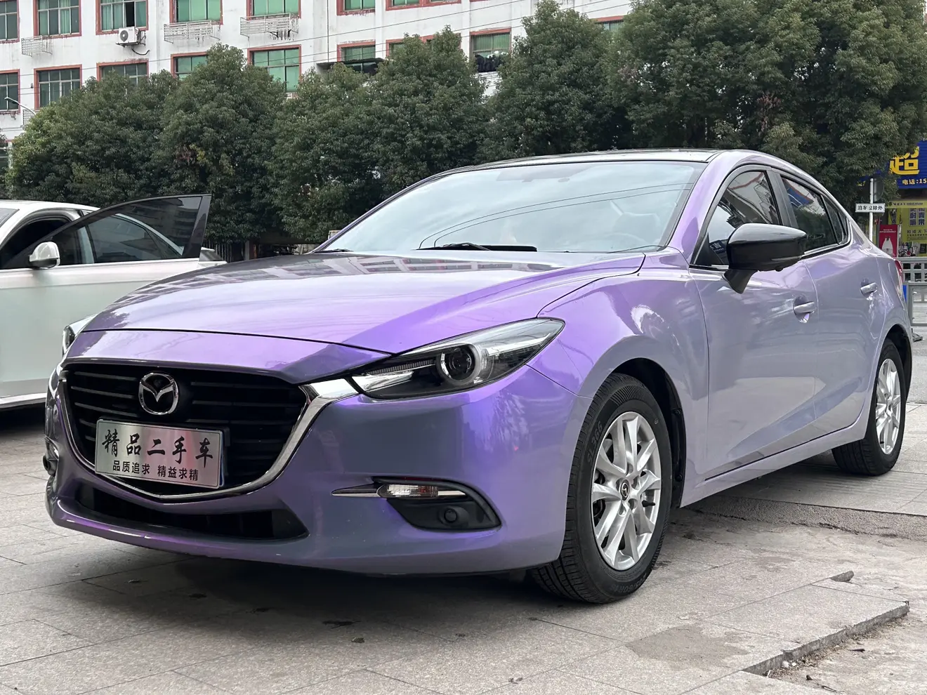 Mazda Axela (Mazda3)  из Китая