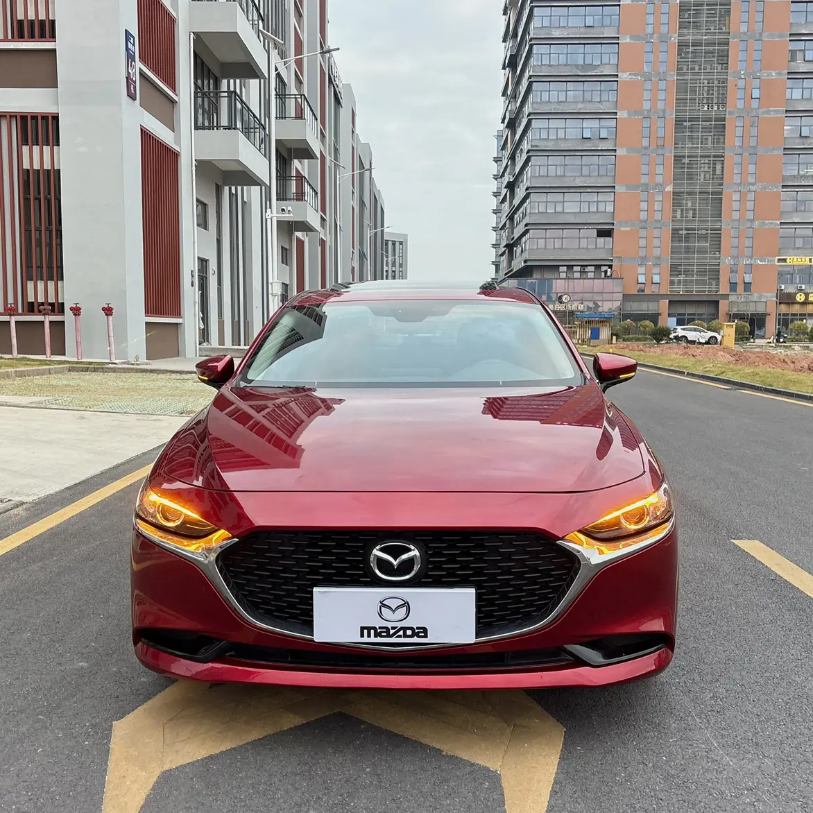 Mazda Axela (Mazda3)  из Китая