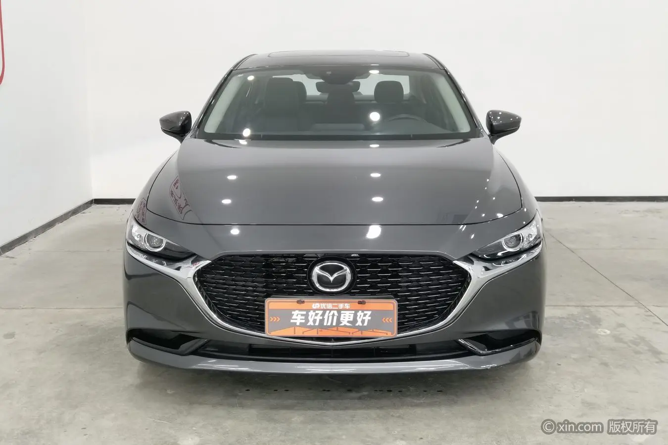 Mazda Axela (Mazda3)  из Китая