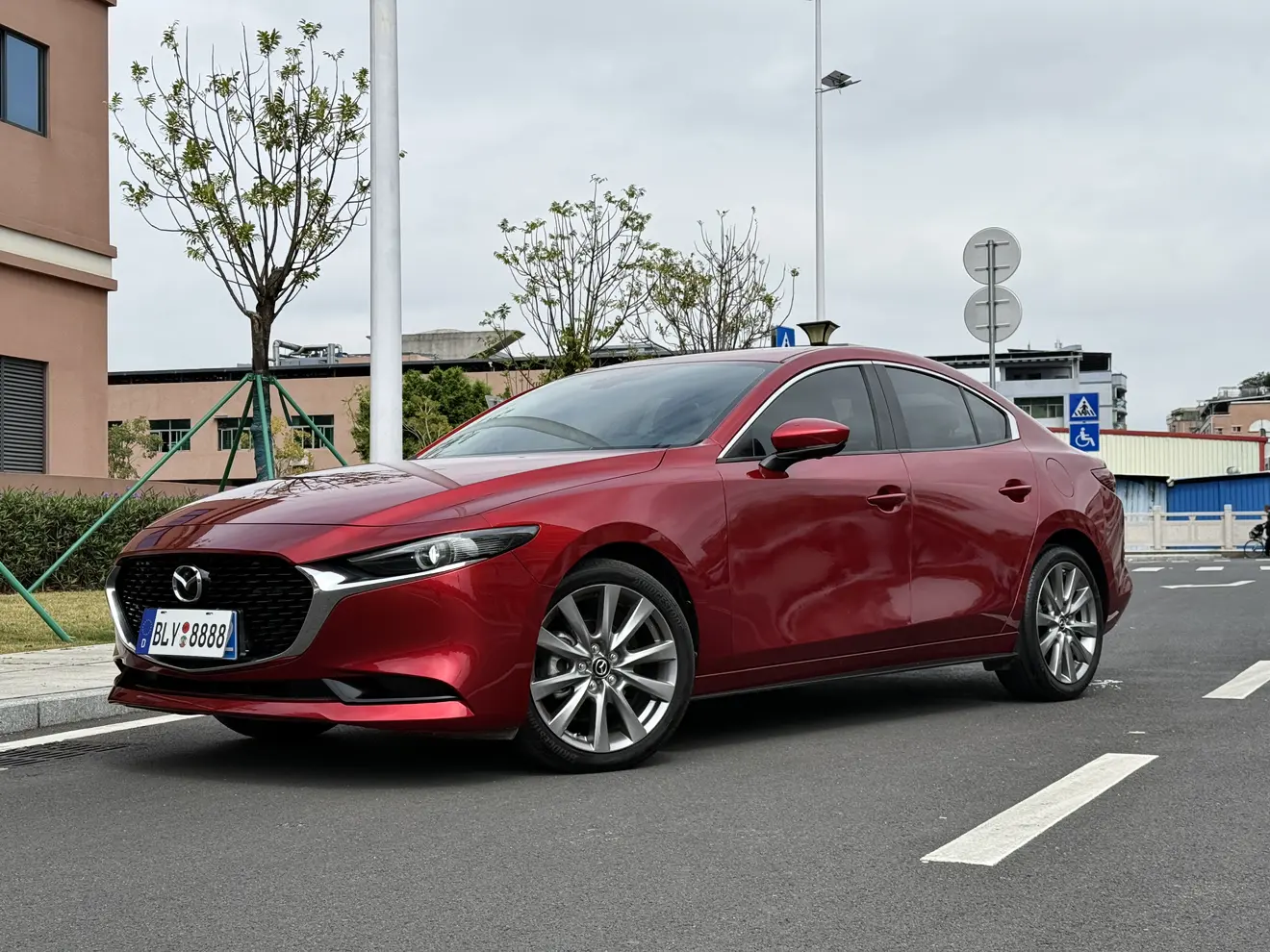 Mazda Axela