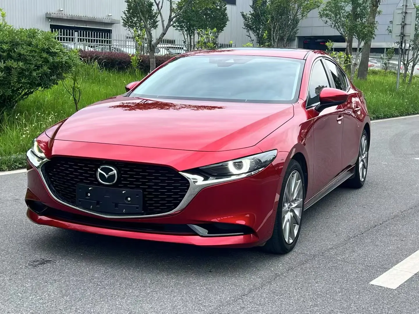 Mazda Axela (Mazda3)  из Китая