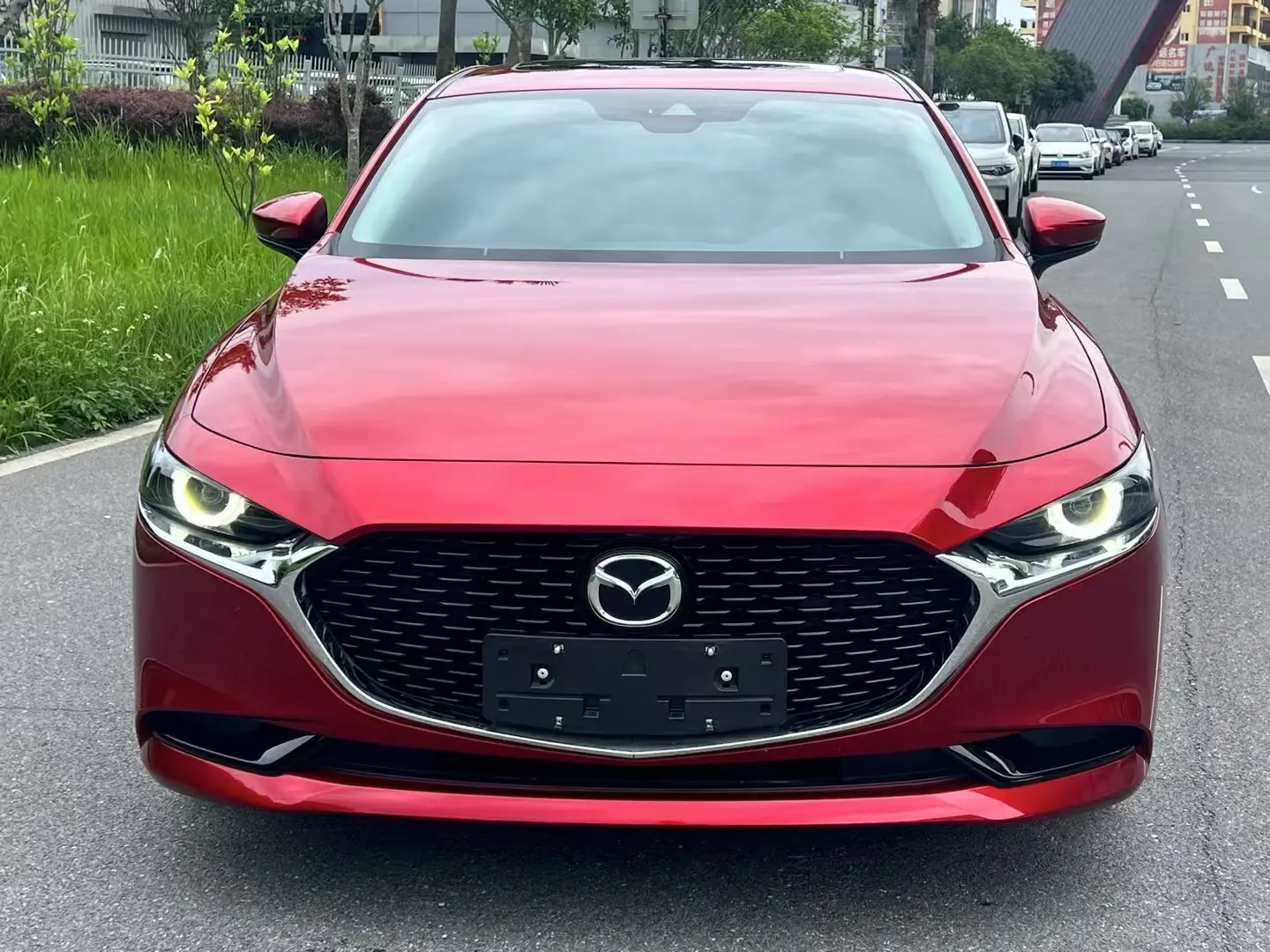 Mazda Axela (Mazda3)  из Китая