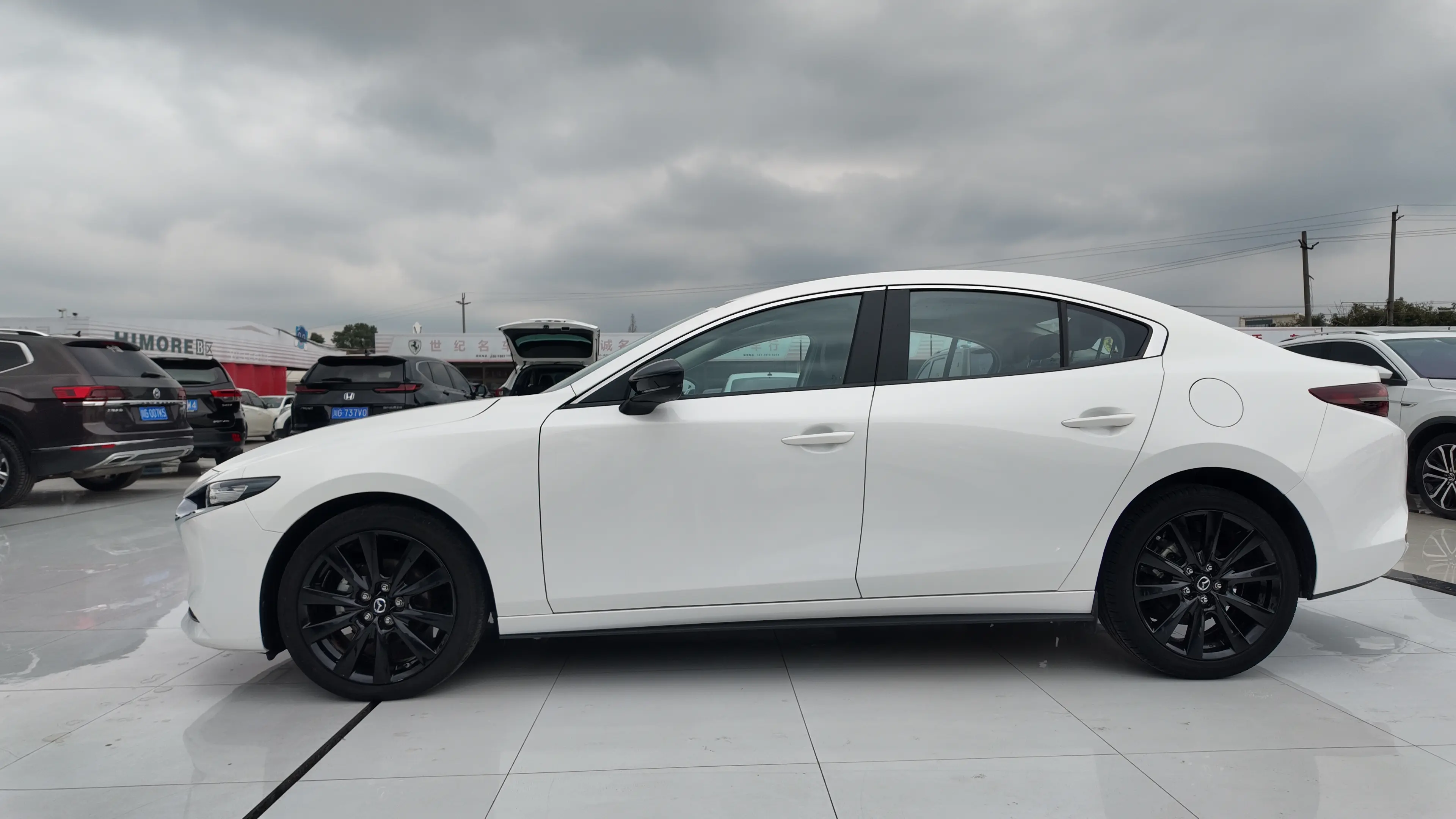 Mazda Axela