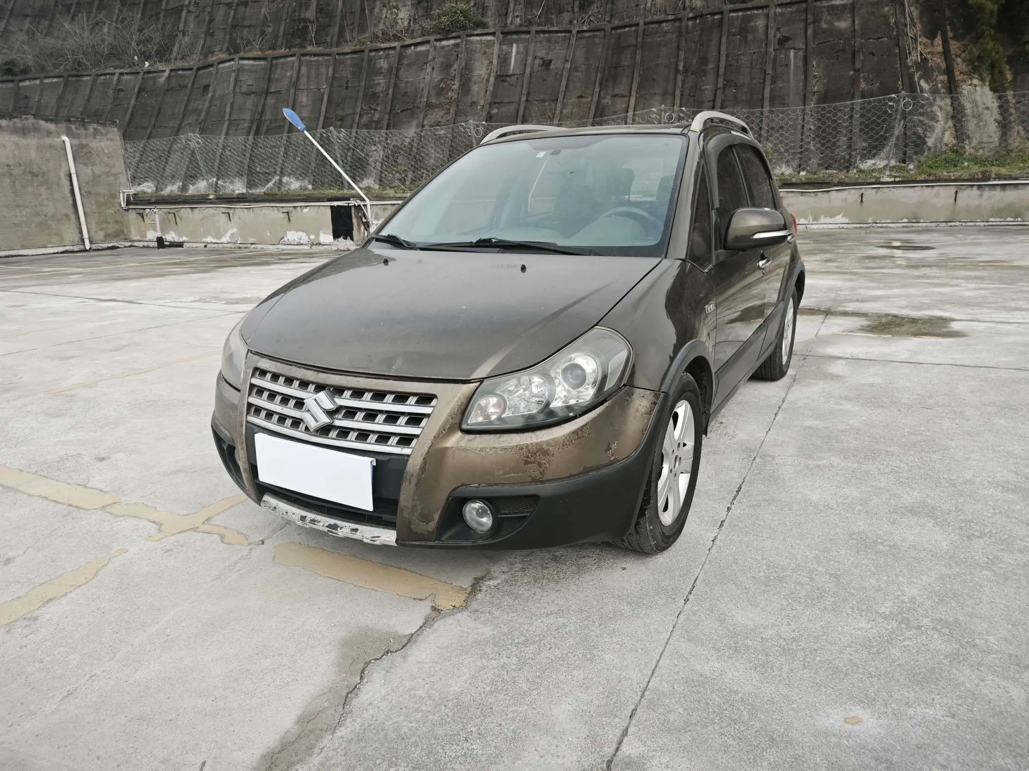 Suzuki SX4  из Китая