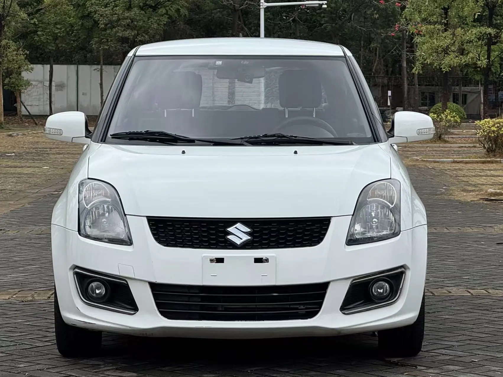 Suzuki Swift  из Китая