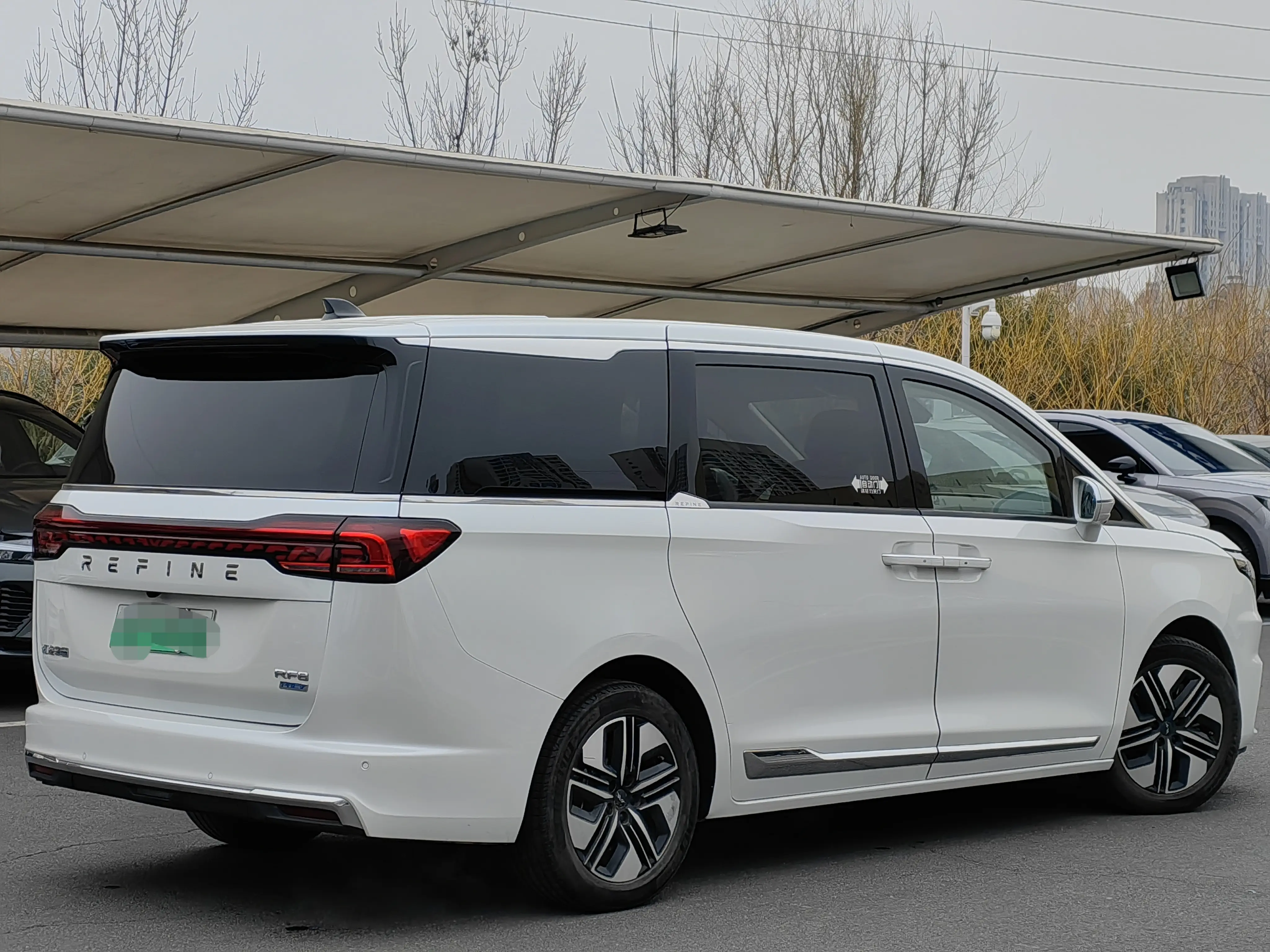 JAC Ruifeng RF8 PHEV  из Китая