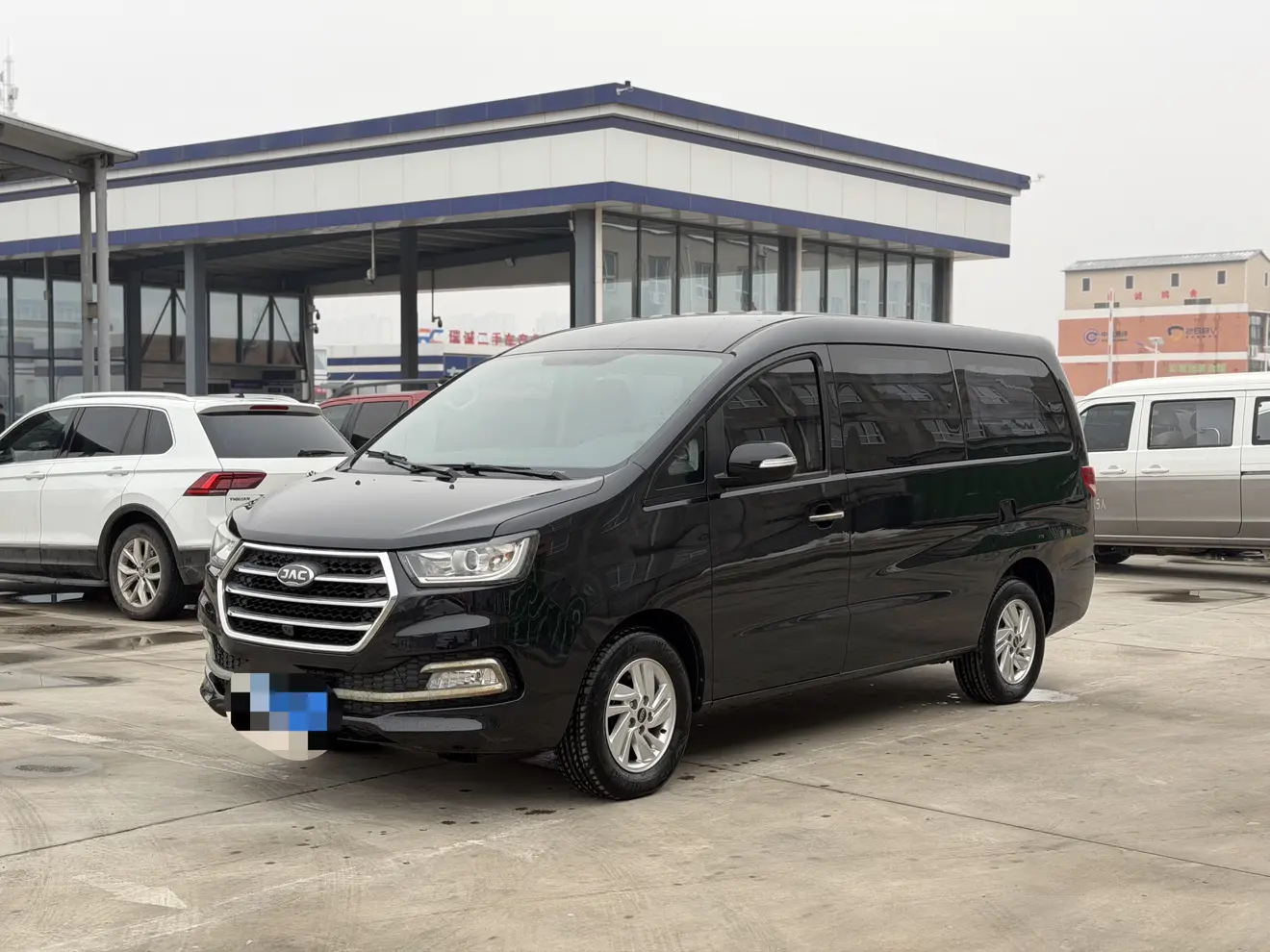 JAC Ruifeng M4  из Китая