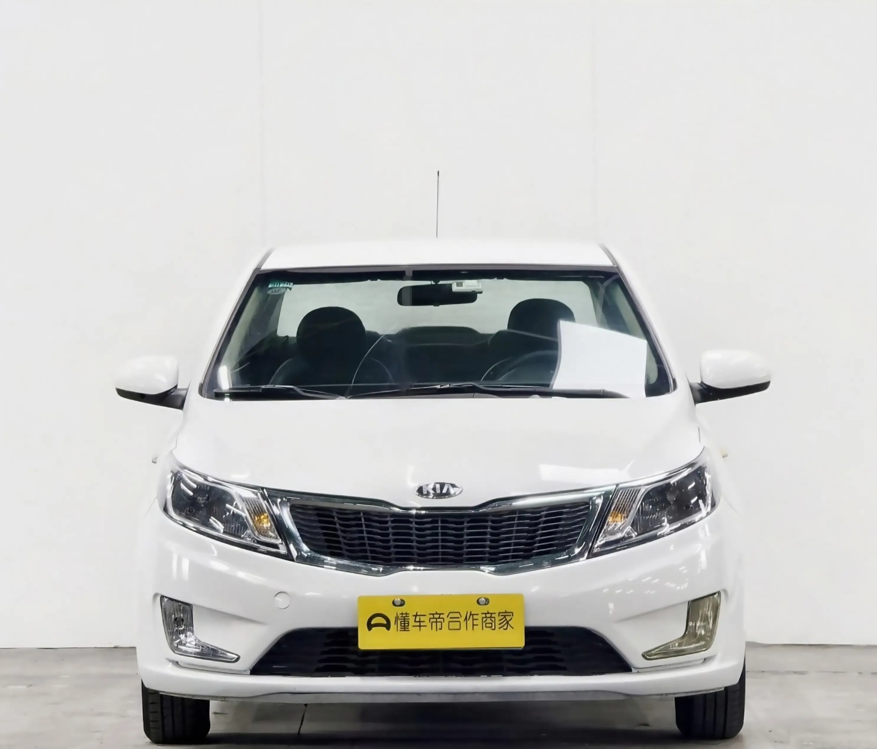 Kia K2  из Китая