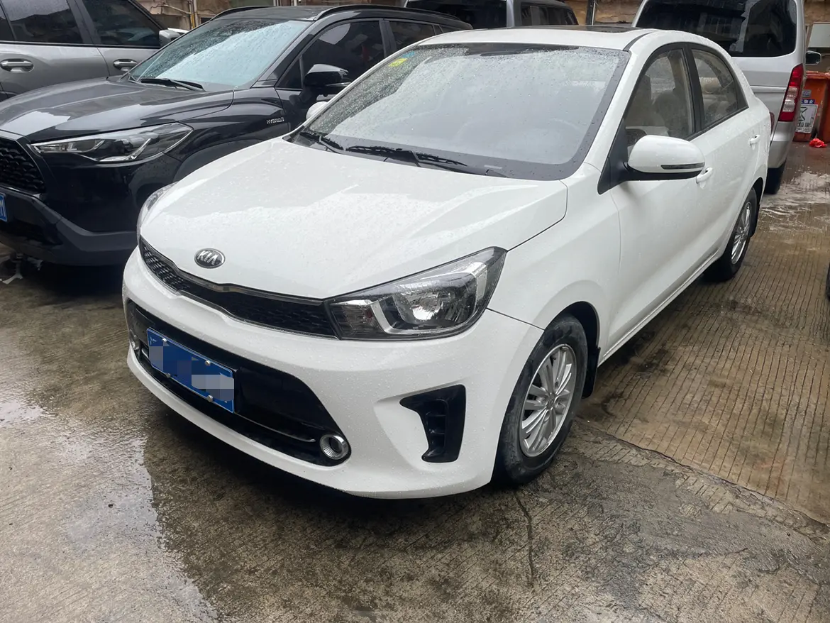 Kia Pegas