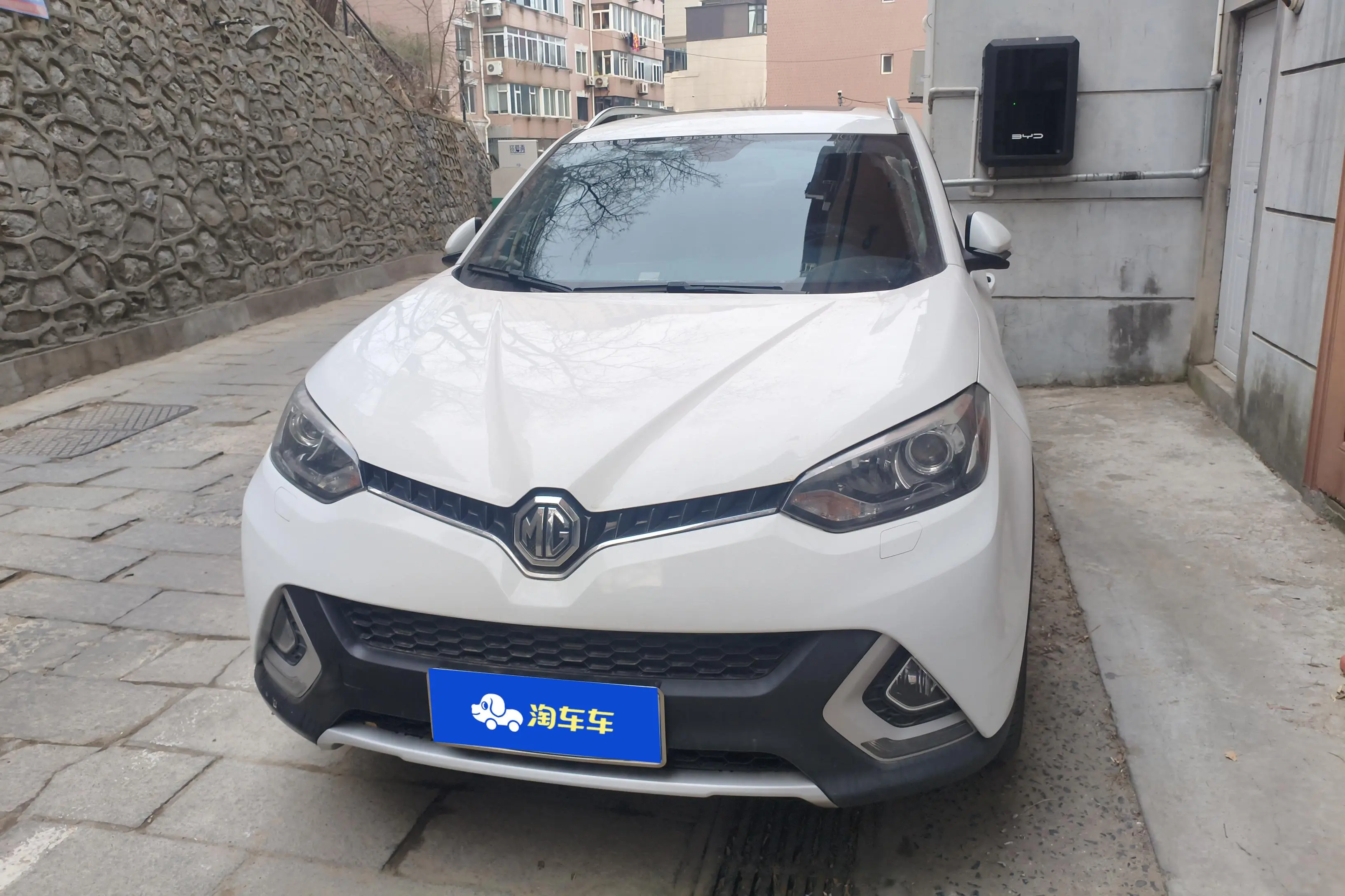 MG Ruiteng  из Китая