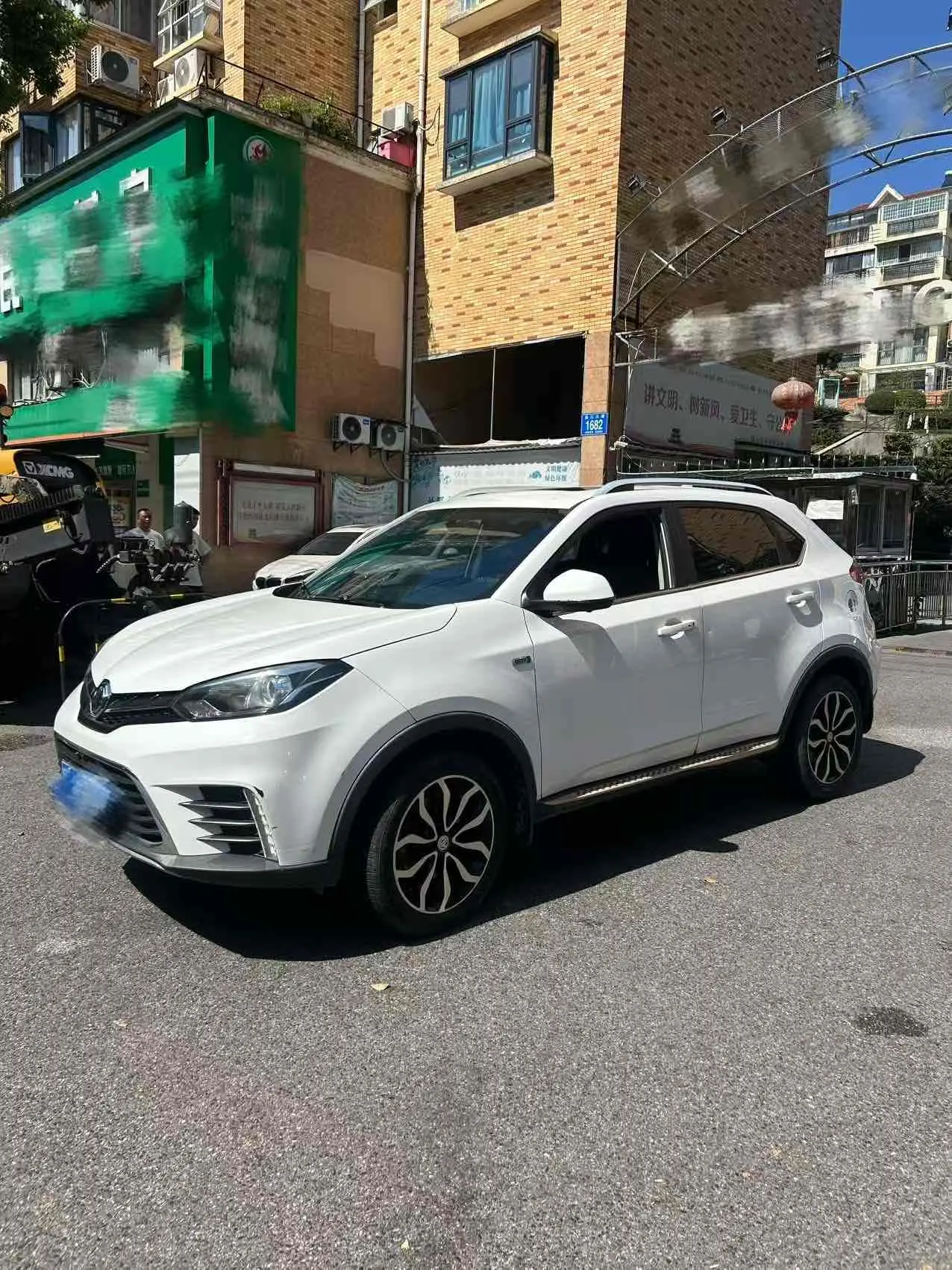 MG Ruiteng  из Китая