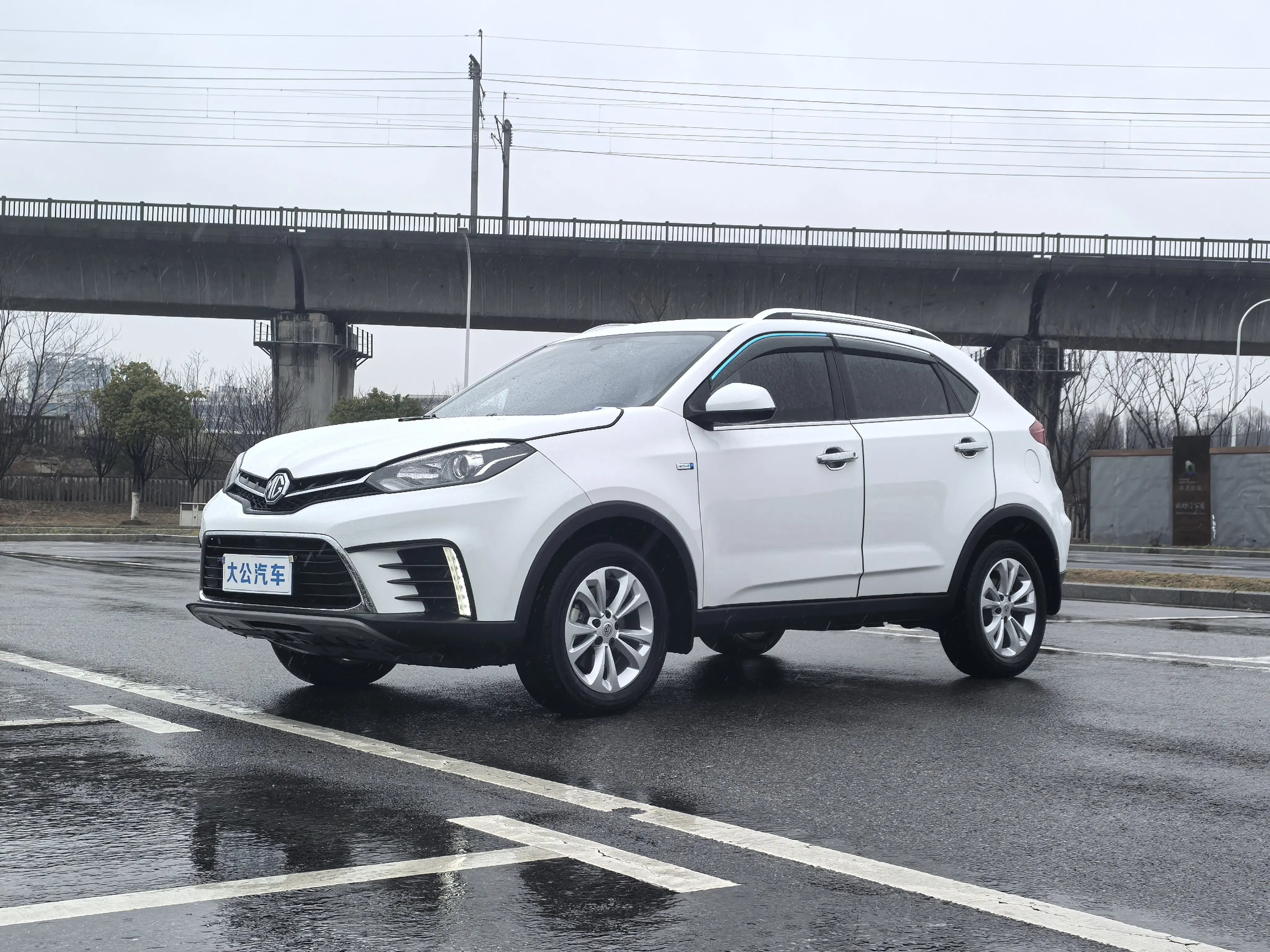 MG Ruiteng  из Китая