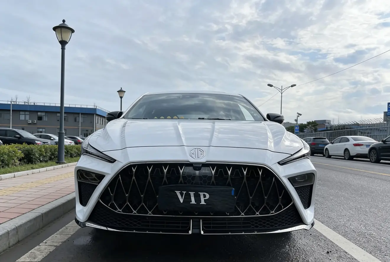 MG 5 Scorpio  из Китая