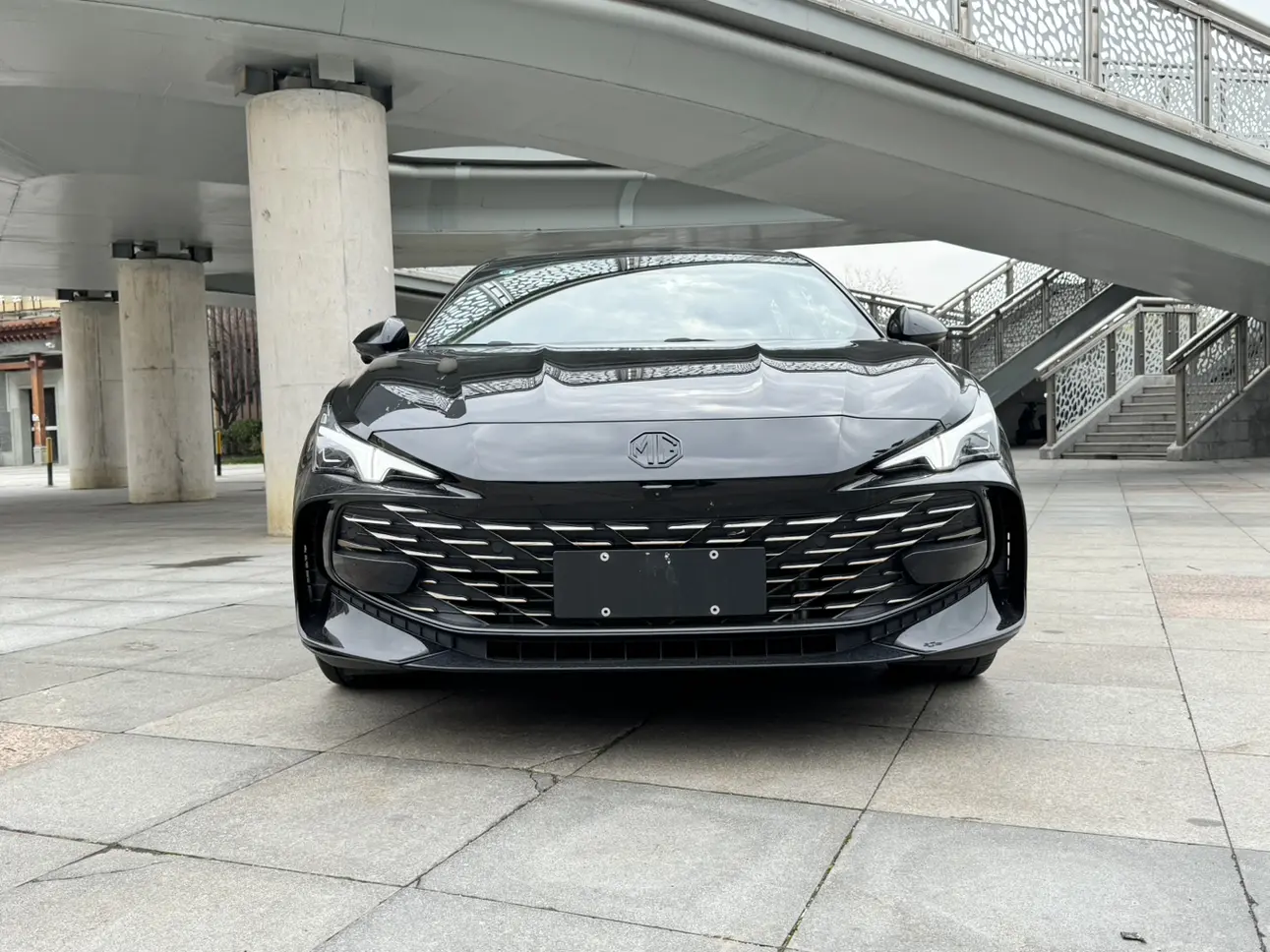 MG 7  из Китая