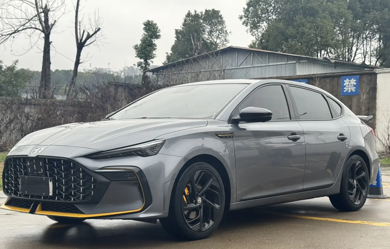 MG 6  из Китая