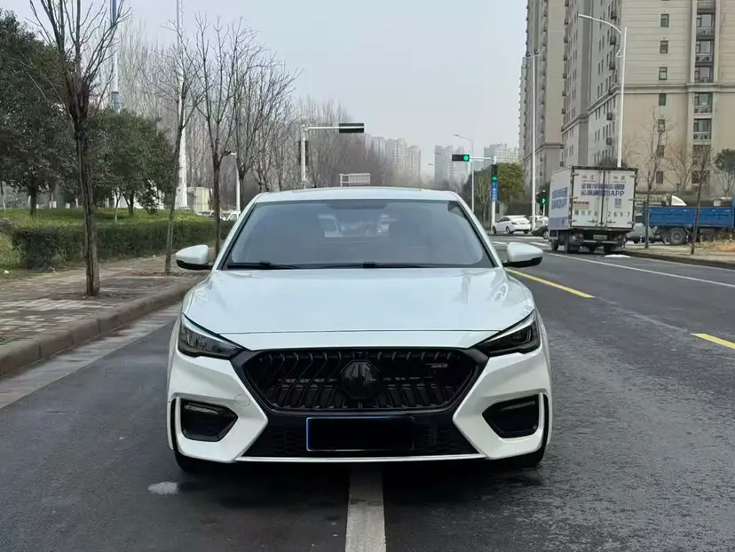 MG 6  из Китая