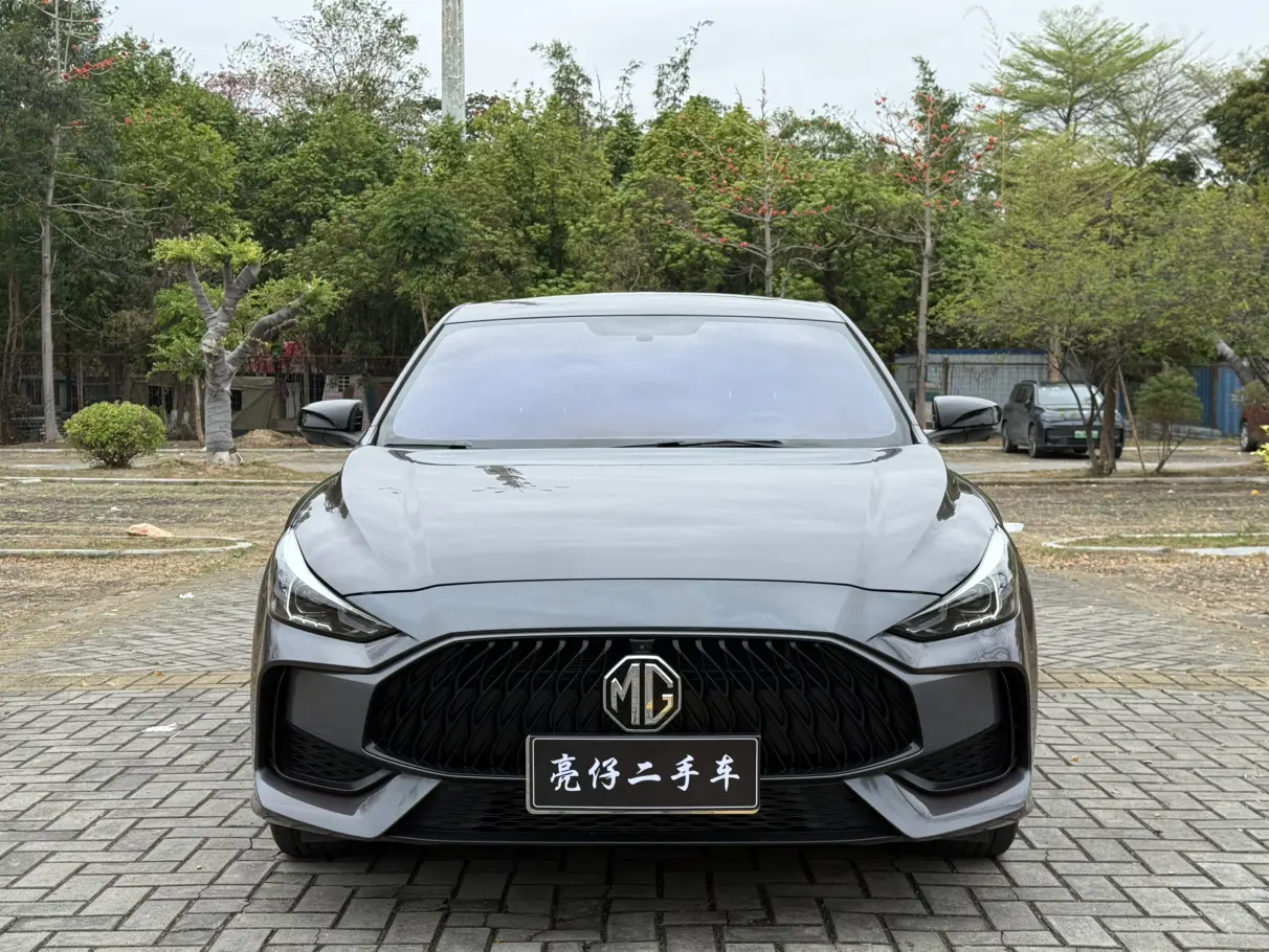 MG 5  из Китая