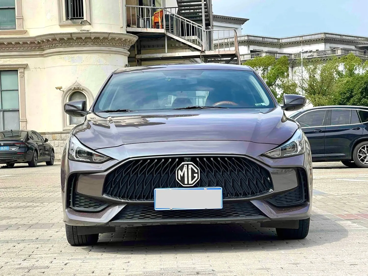 MG 5  из Китая