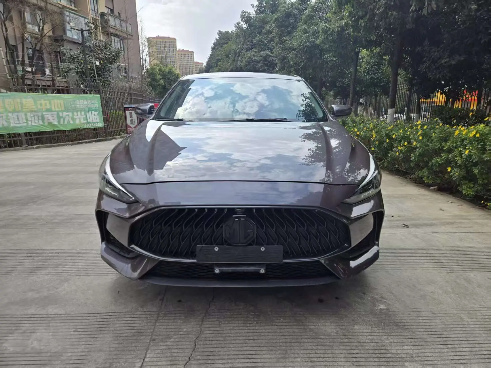 MG 5  из Китая