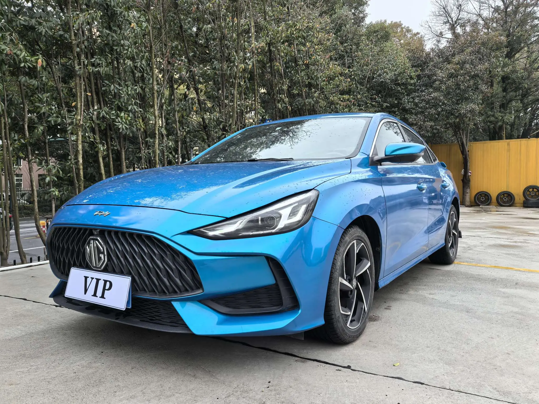 MG 5  из Китая