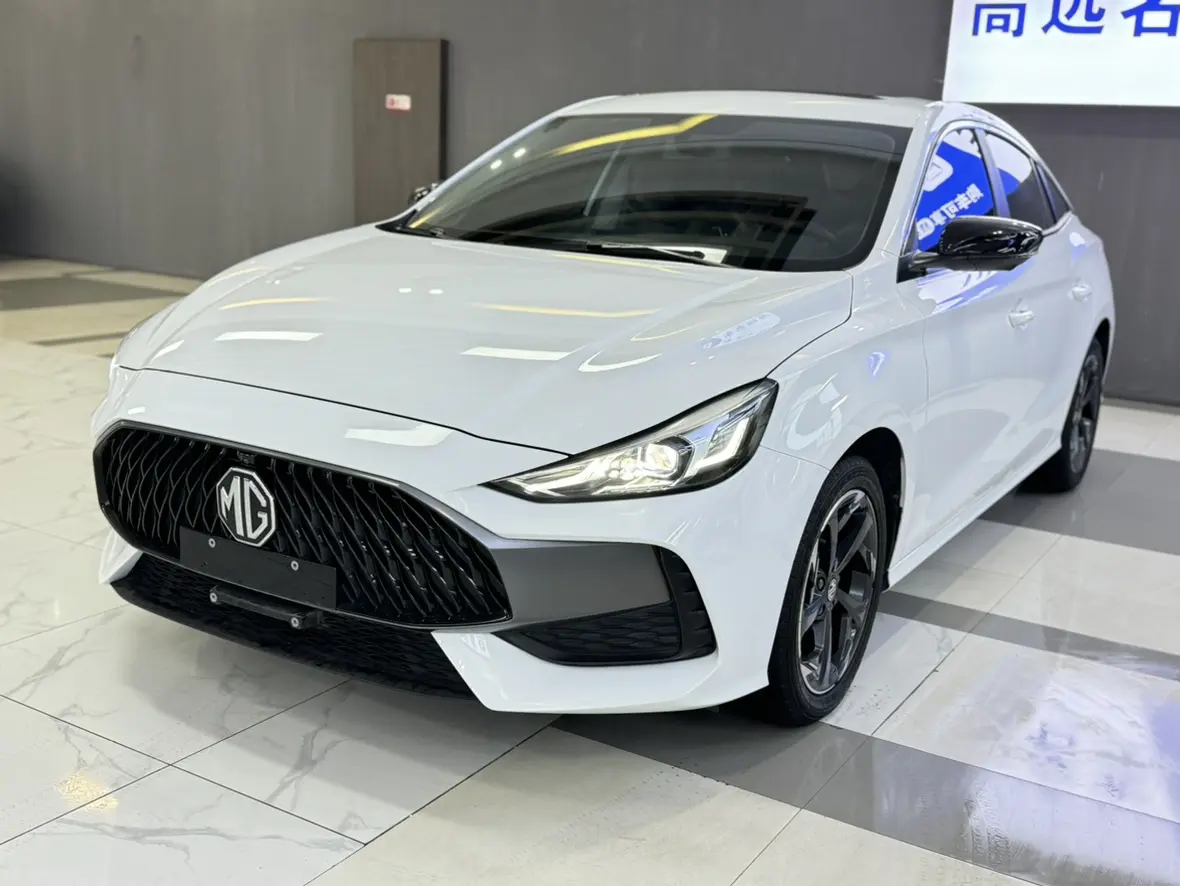 MG 5  из Китая