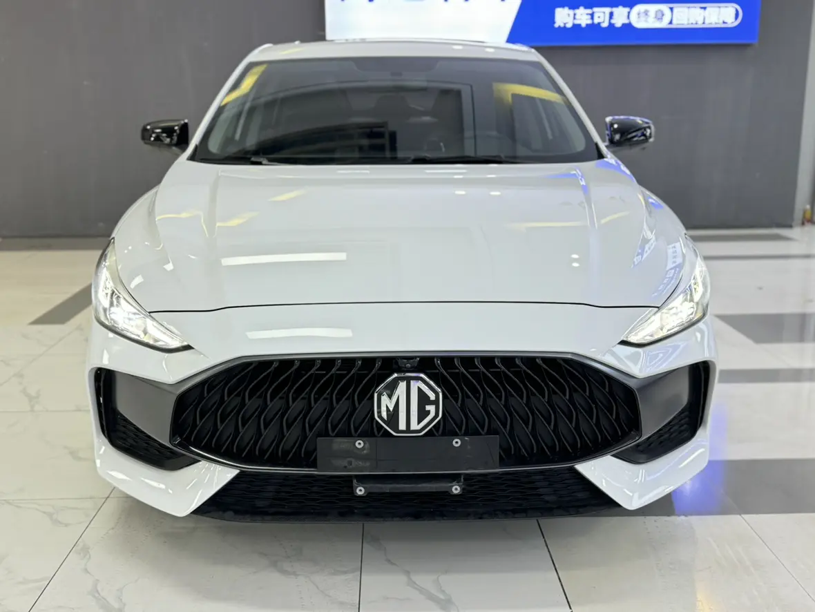 MG 5  из Китая