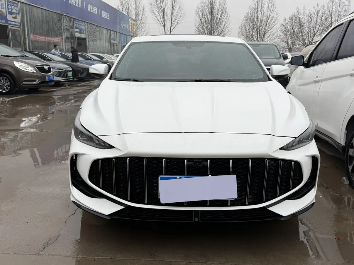 MG 5  из Китая