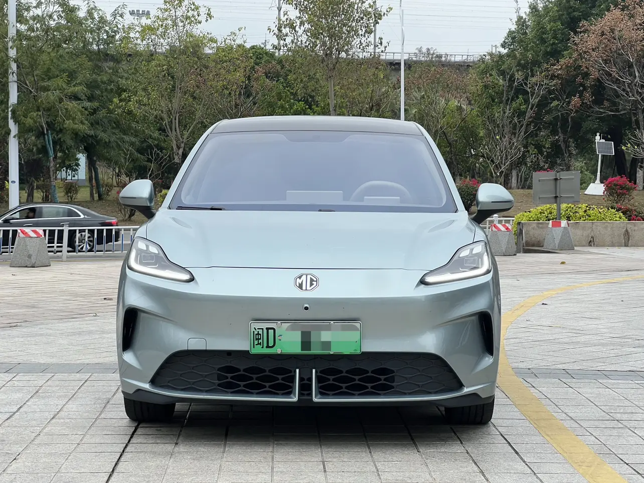 MG 4  из Китая