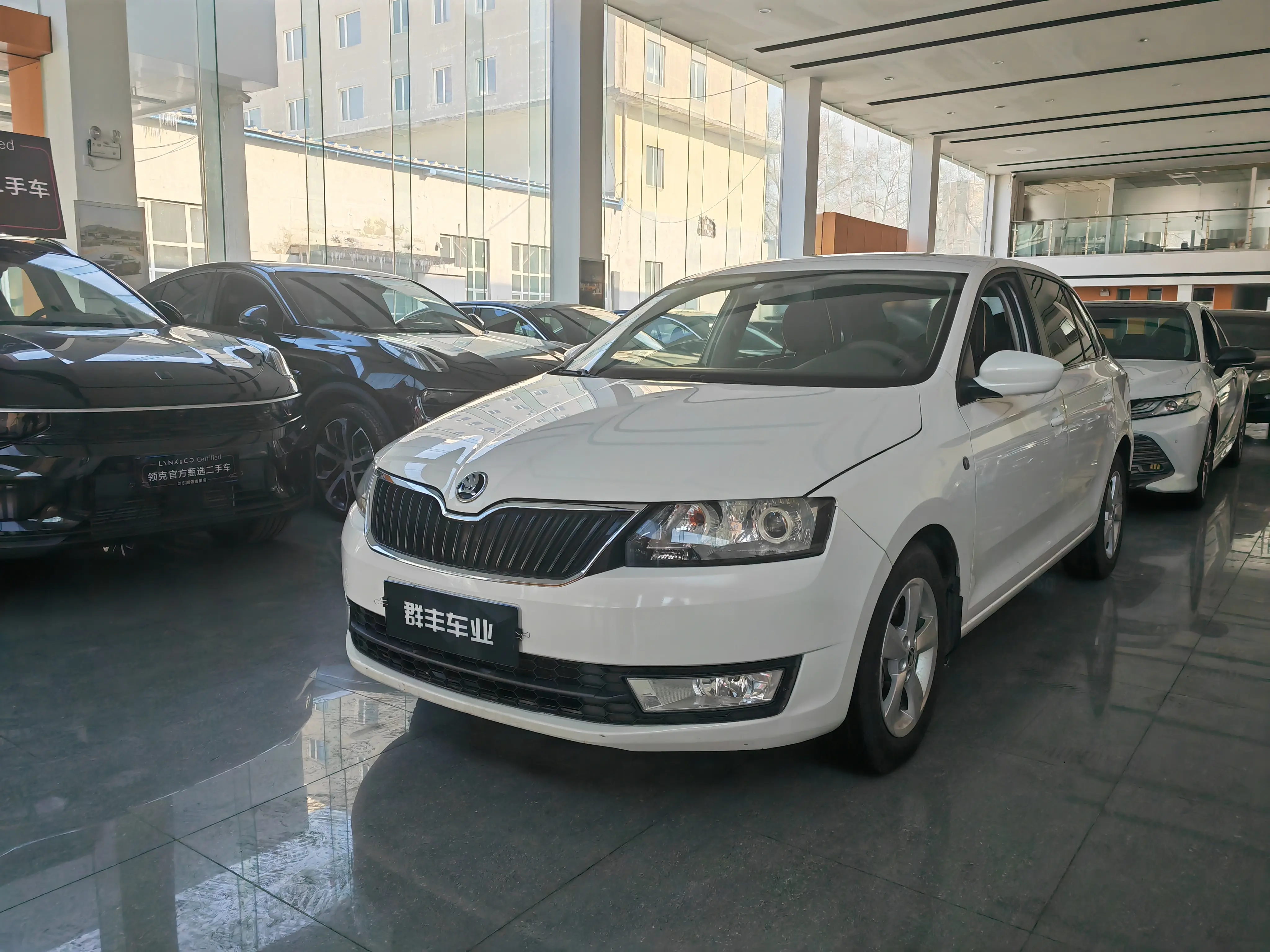 Skoda Xin Dong  из Китая