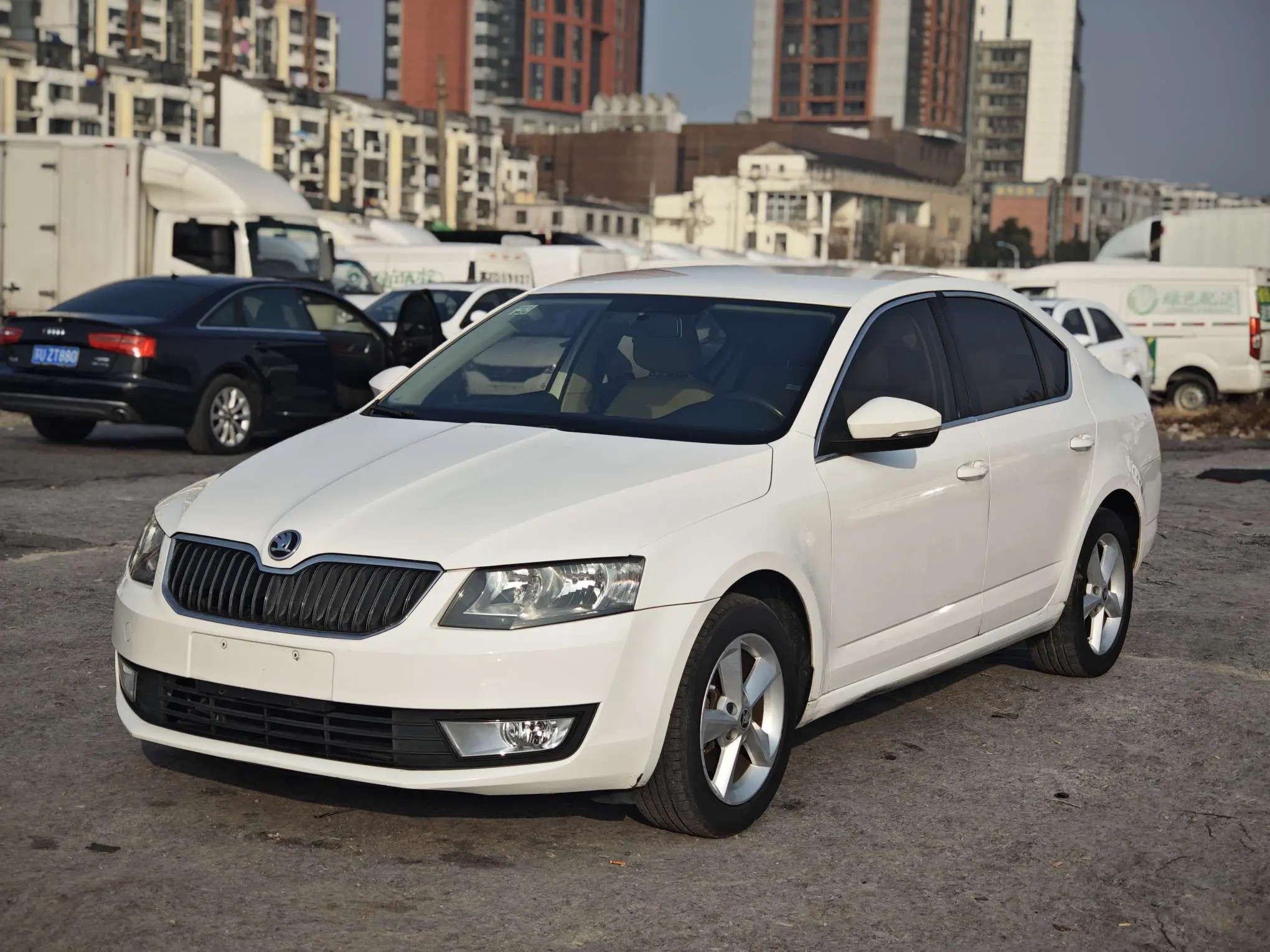 Skoda Octavia  из Китая
