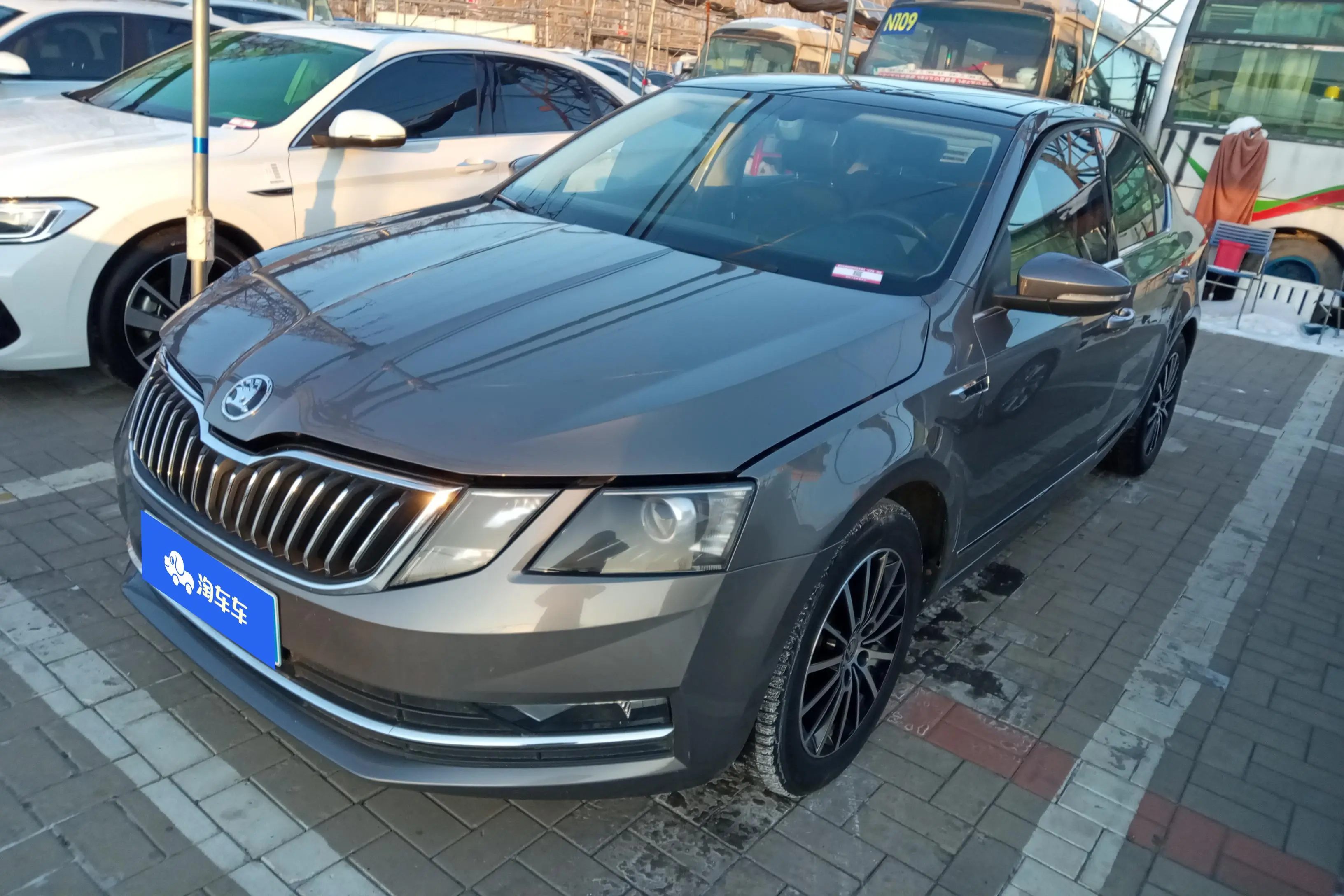 Skoda Octavia  из Китая