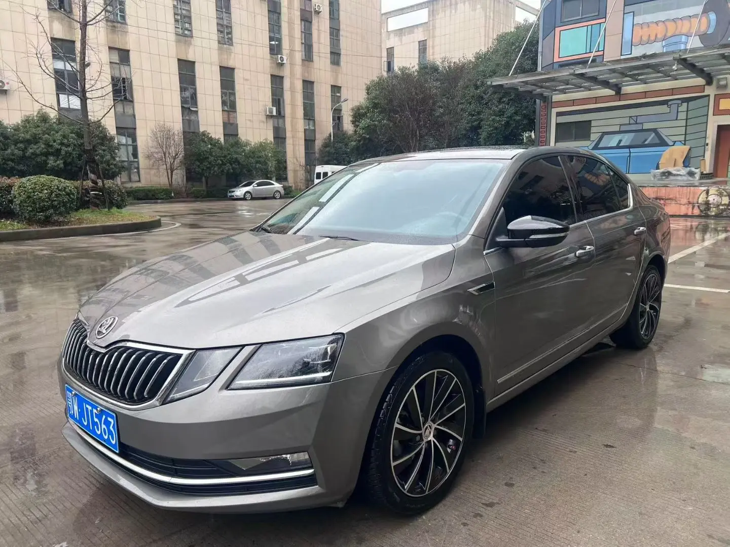 Skoda Octavia  из Китая