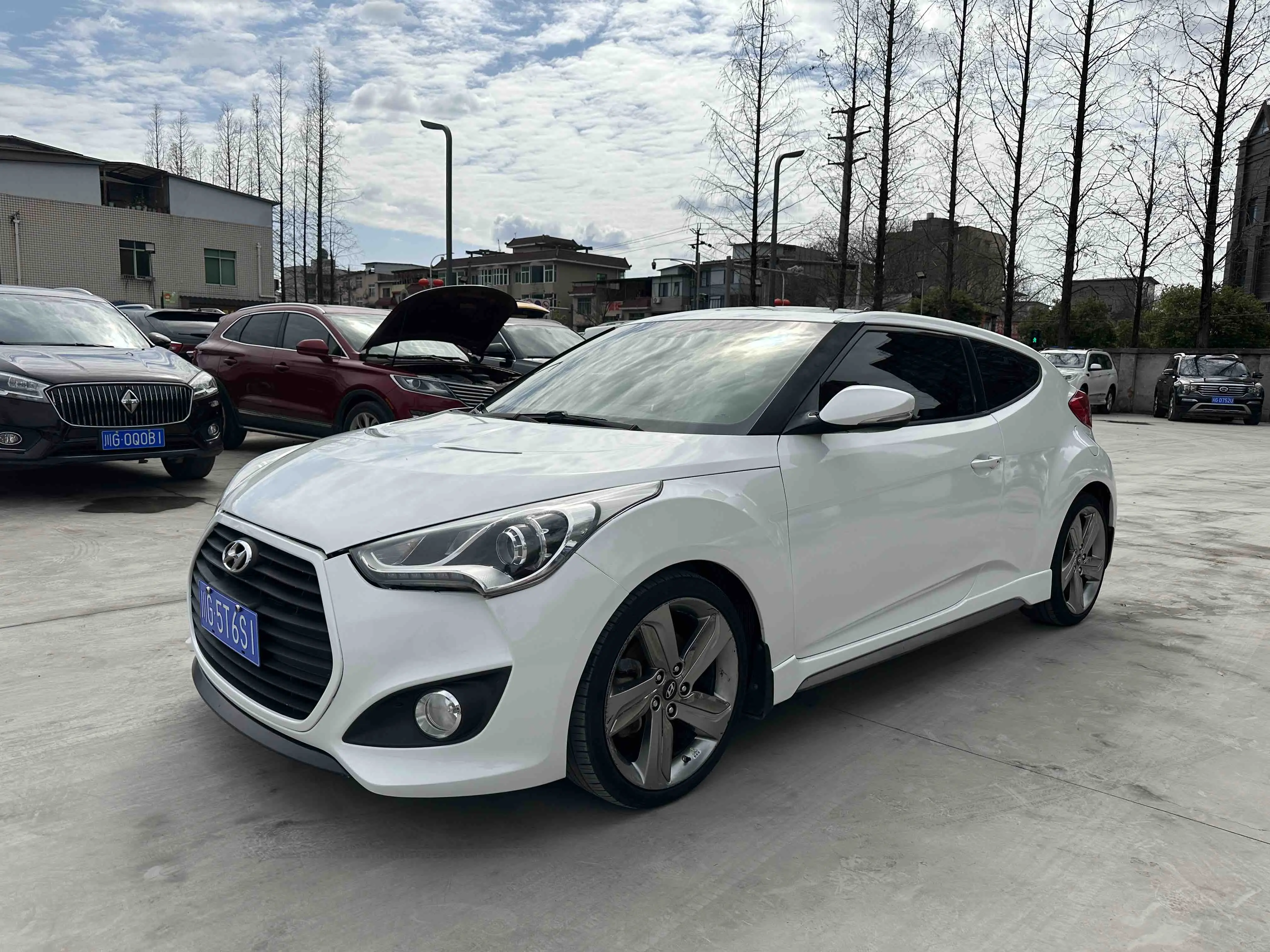 Hyundai Veloster  из Китая