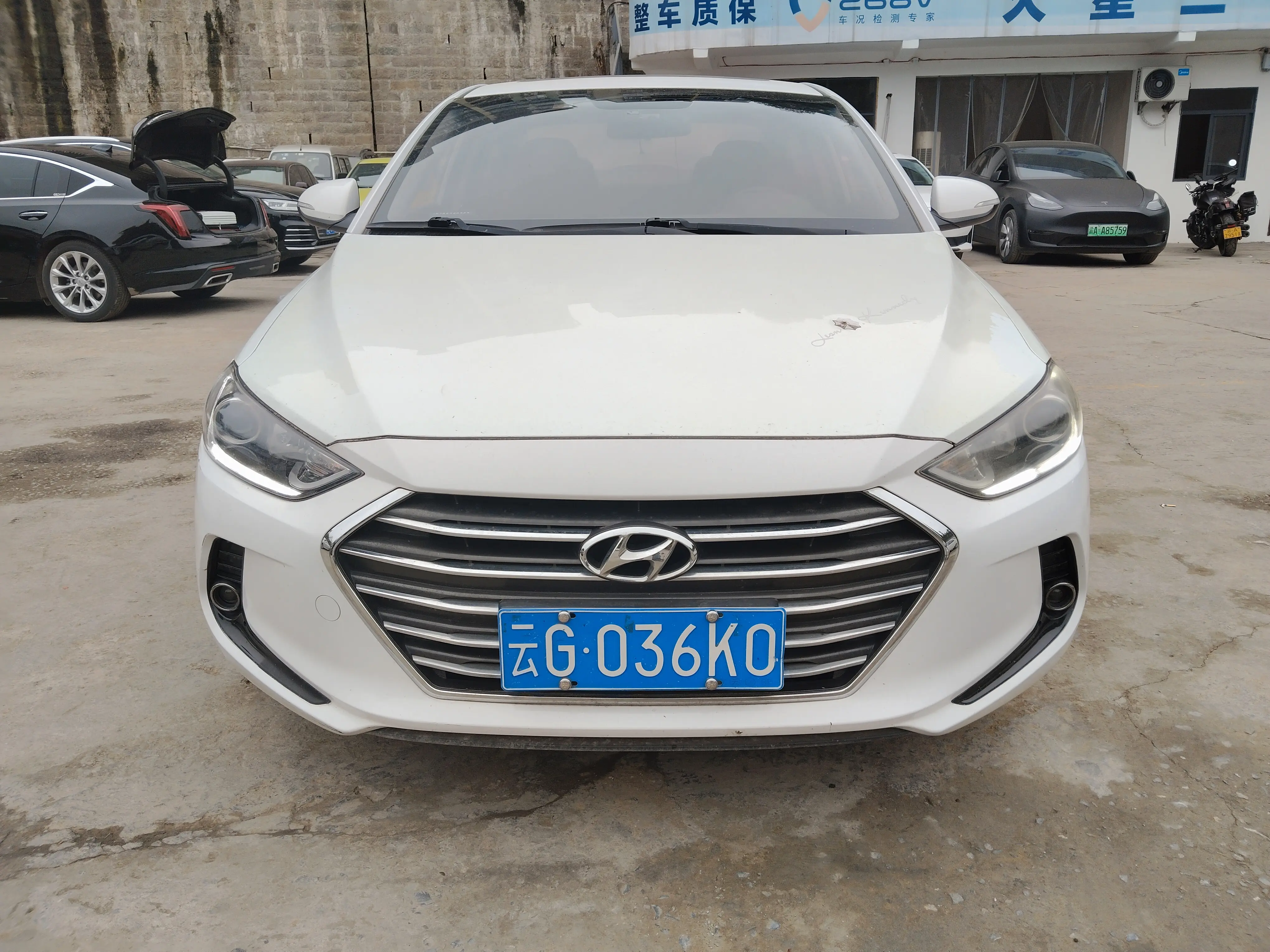 Hyundai Lead