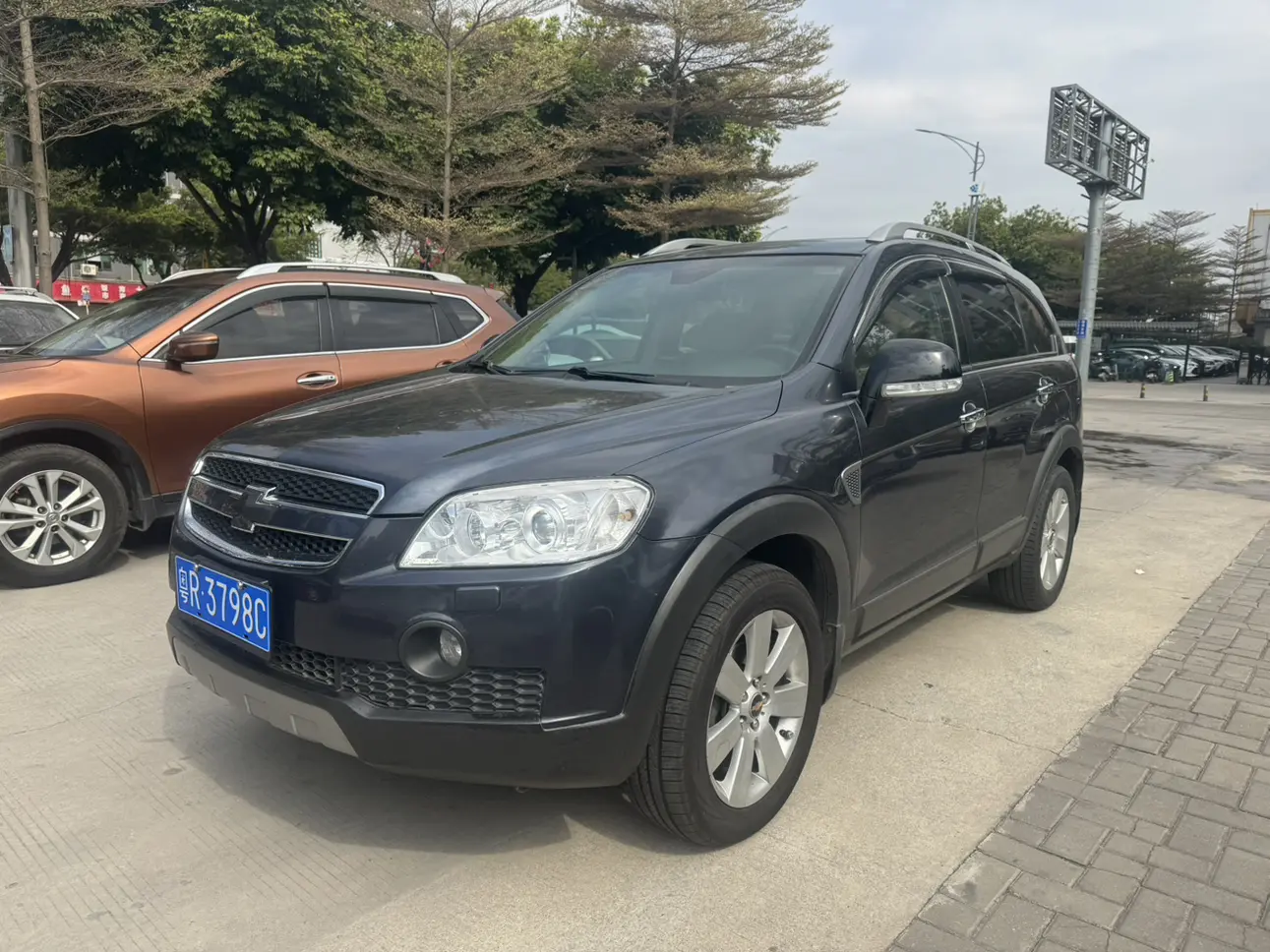 Chevrolet Captiva  из Китая