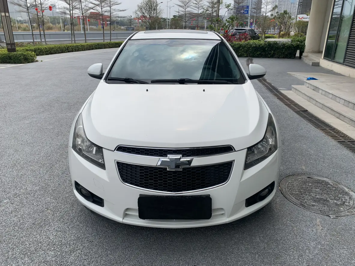 Chevrolet Monza (Cruze)  из Китая