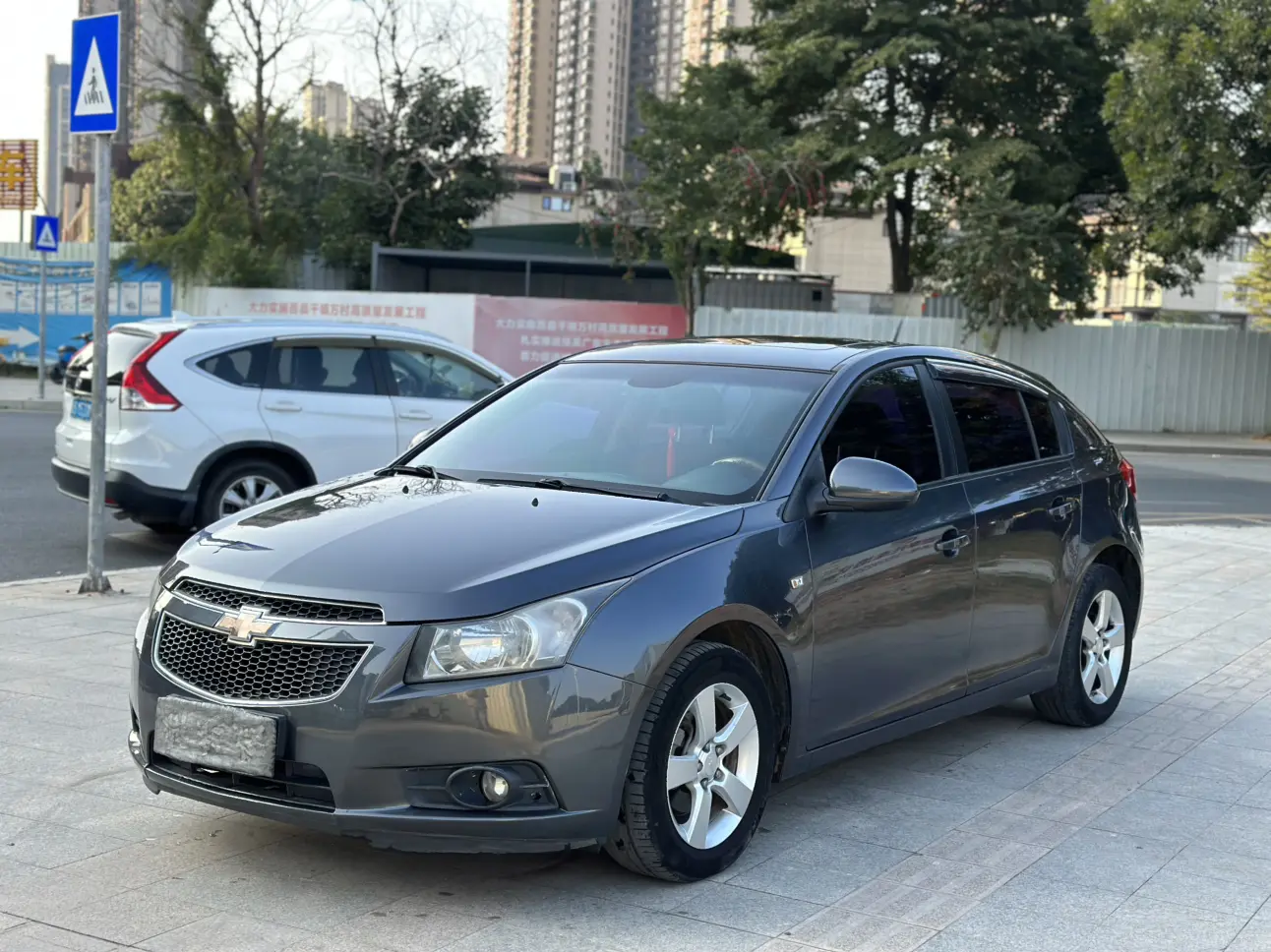 Chevrolet Monza (Cruze)  из Китая