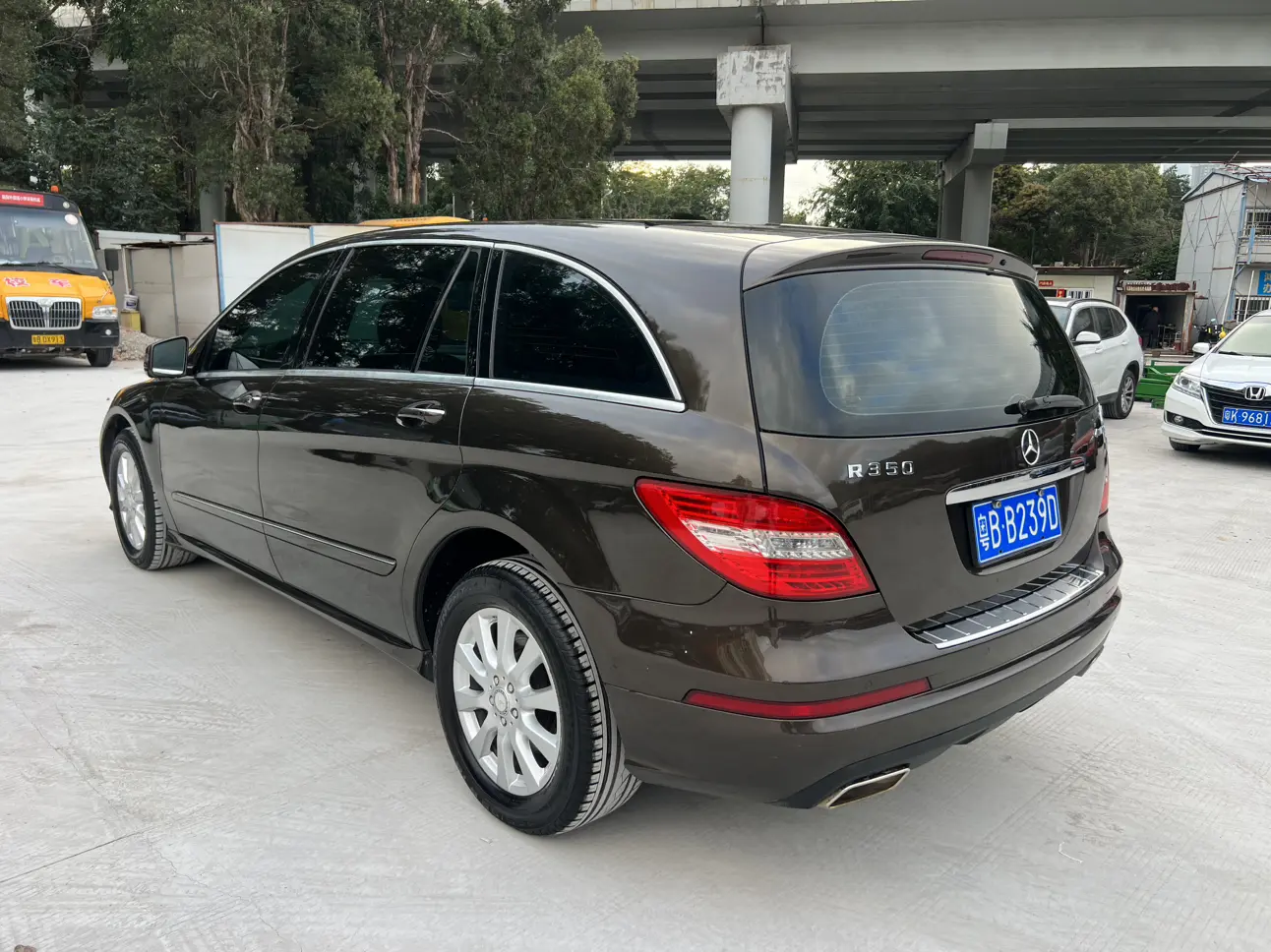 Mercedes-Benz R-Class  из Китая