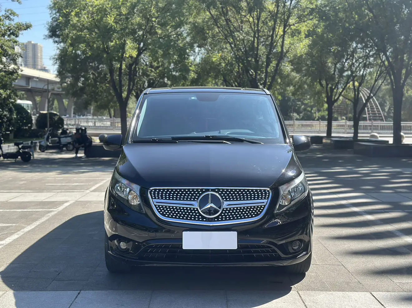 Mercedes-Benz Vito  из Китая