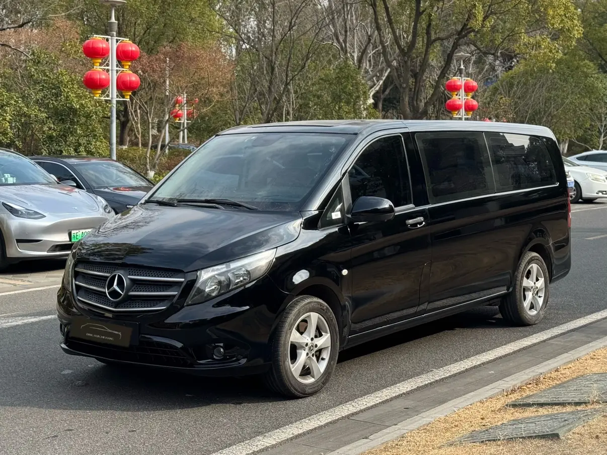 Mercedes-Benz Vito  из Китая
