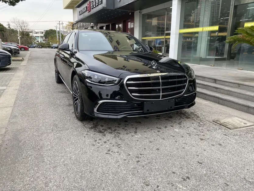Mercedes-Benz S-Class PHEV  из Китая