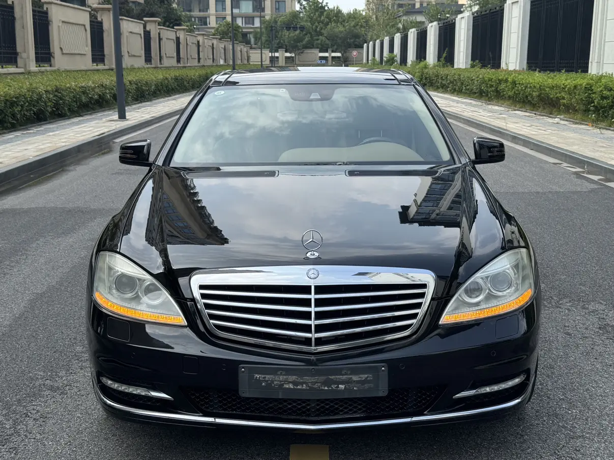 Mercedes-Benz Mercedes Benz S Class  из Китая