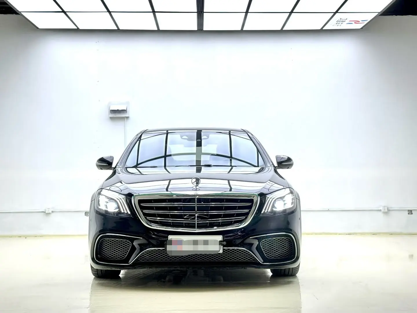 Mercedes-Benz Mercedes Benz S Class  из Китая