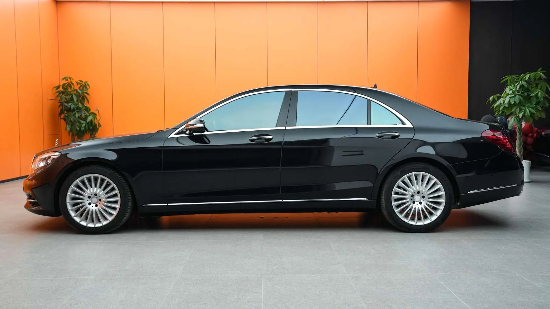 Mercedes-Benz Mercedes Benz S Class  из Китая